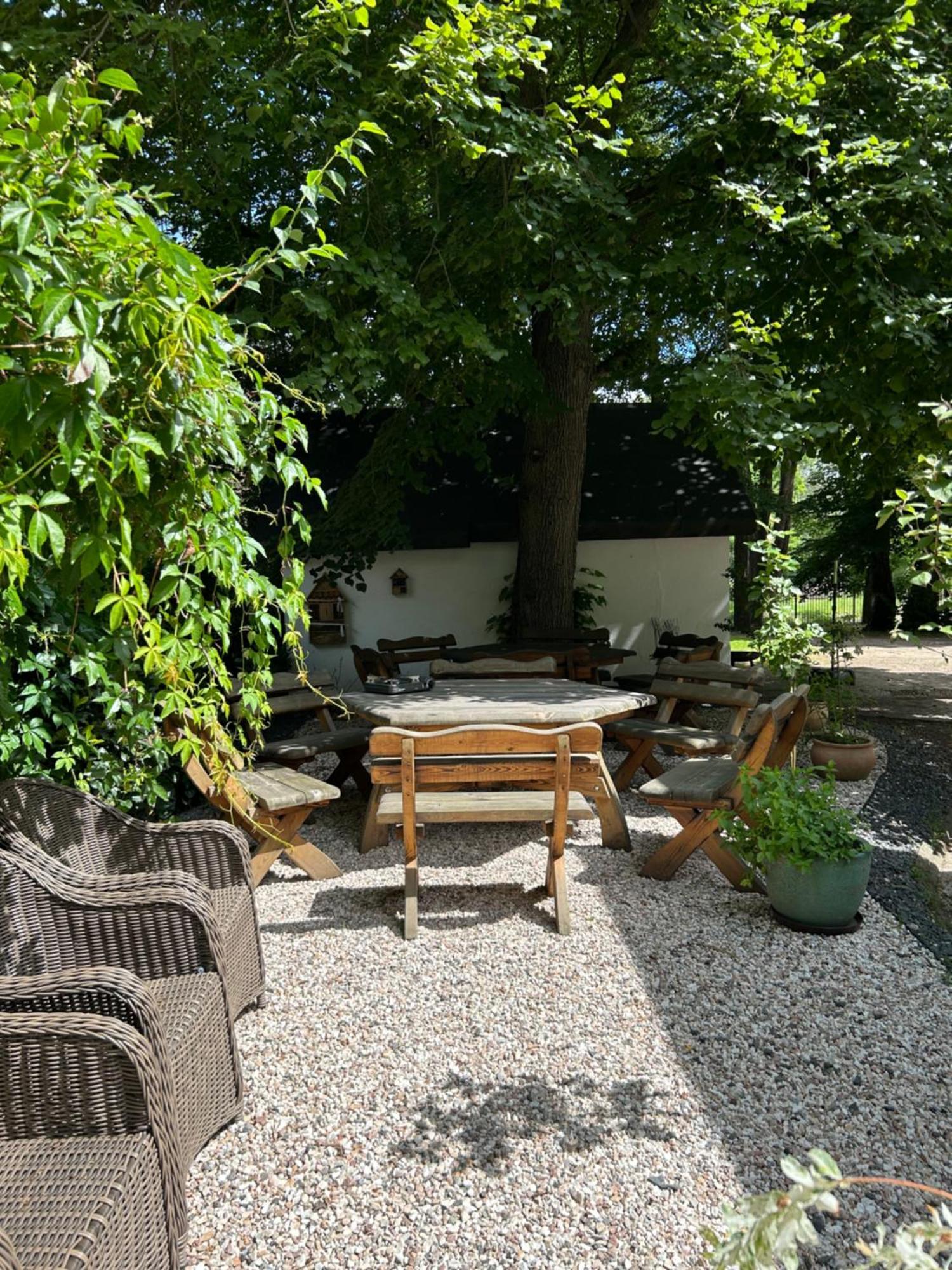 Zamkowa 4 Hotel Lubniewice Kültér fotó